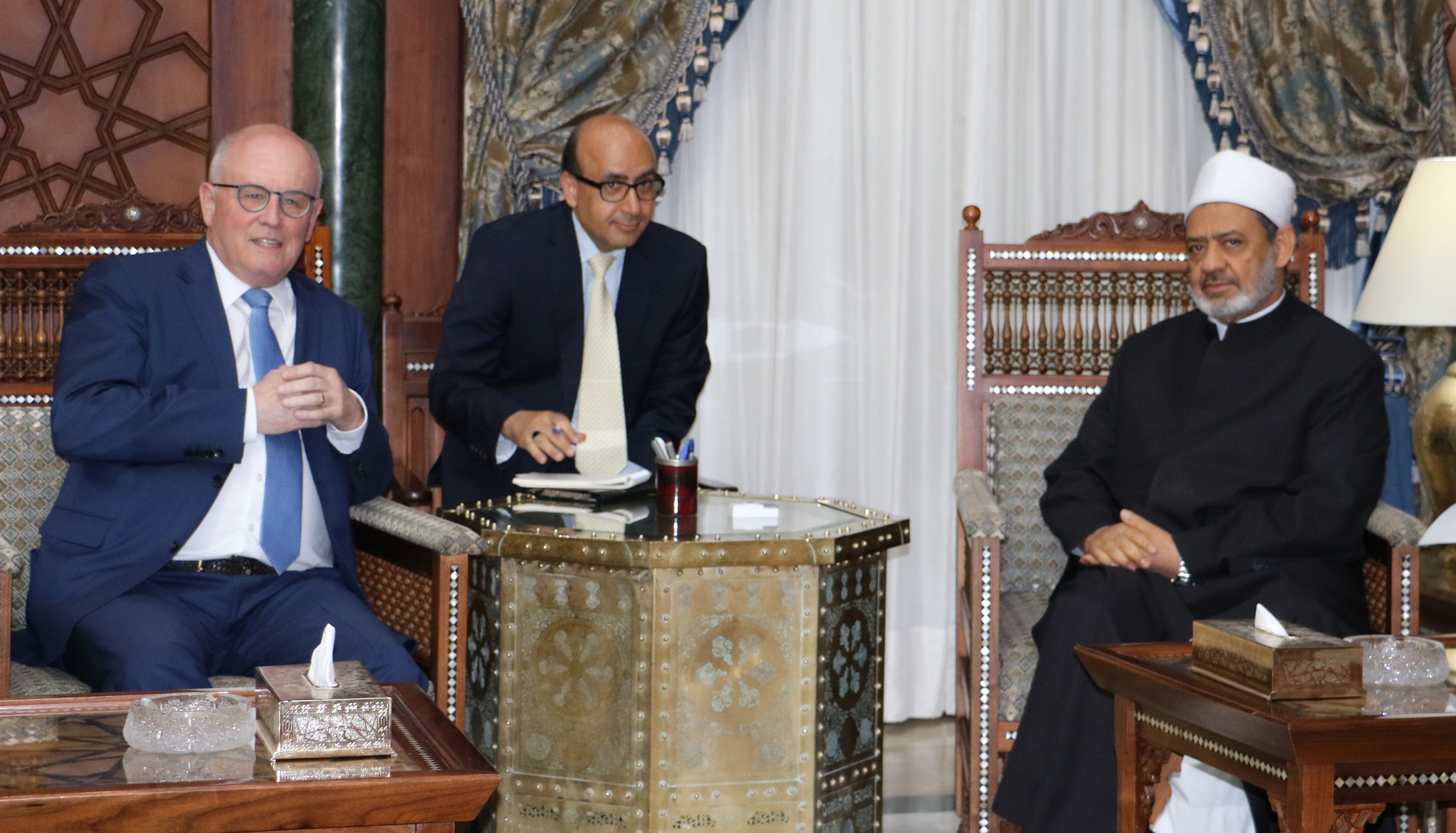 Bild: Fraktionschef Kauder zu Besuch bei Großscheich Al-Azhar Ahmad Al-Tayyeb