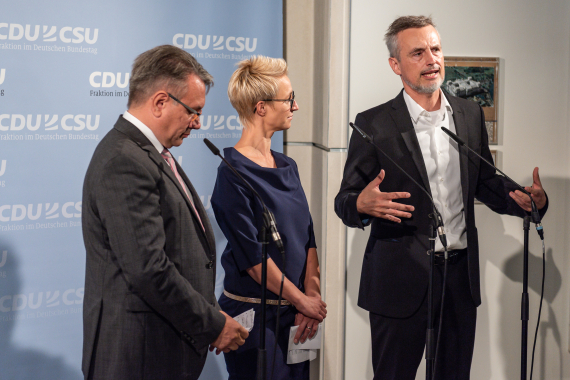 Pressestatement Nadine Schön, Georg Nüßlein und Prof. Dr. Schmidhuber
