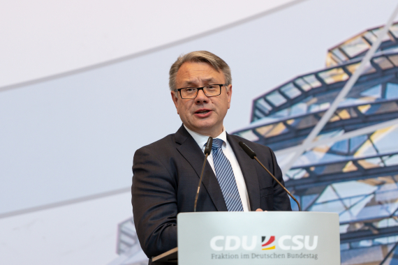Dr. Georg Nüßlein MdB Stellvertretender Vorsitzender der CDU/CSU-Fraktion im Deutschen Bundestag