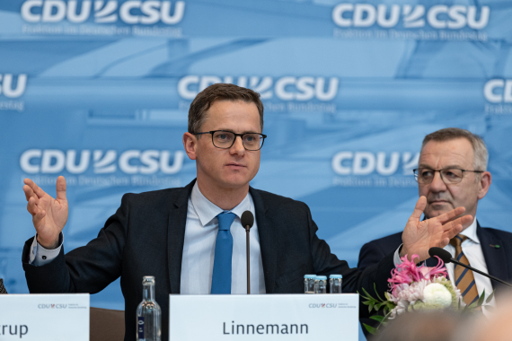 Dr. Carsten Linnemann MdB | Stellvertretender Vorsitzender der CDU/CSU-Fraktion im Deutschen Bundestag für Wirtschaft und Energie, Mittelstand, Tourismus