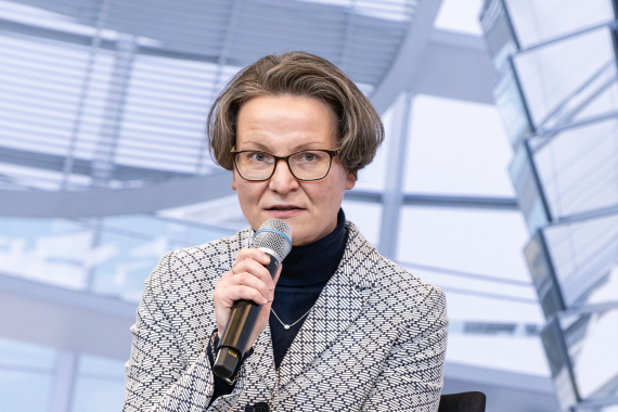 Ina Scharrenbach Ministerin für Heimat, Kommunales, Bau und Gleichstellung des Landes Nordrhein-Westfalen