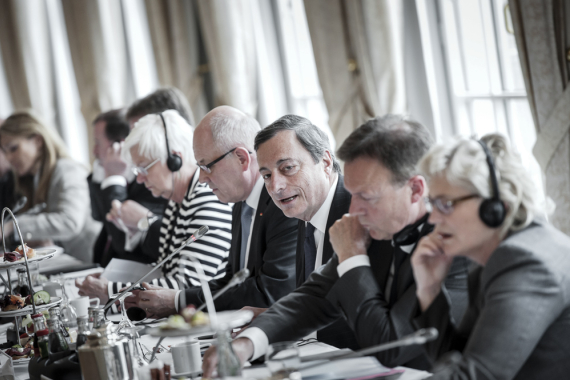 Auf der Tagesordnung: Gespräch mit Mario Draghi, Präsident der Europäischen Zentralbank