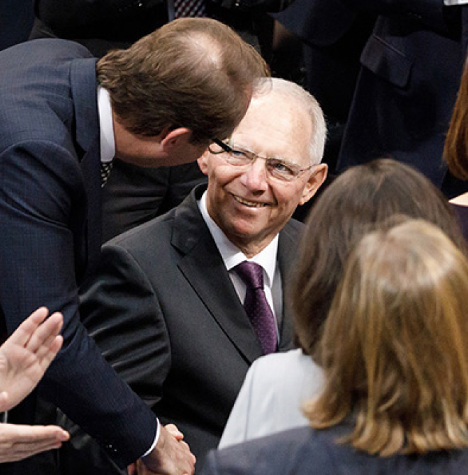 Wolfgang Schäuble empfängt Glückwünsche zur Wahl zum Bundestagspräsidenten