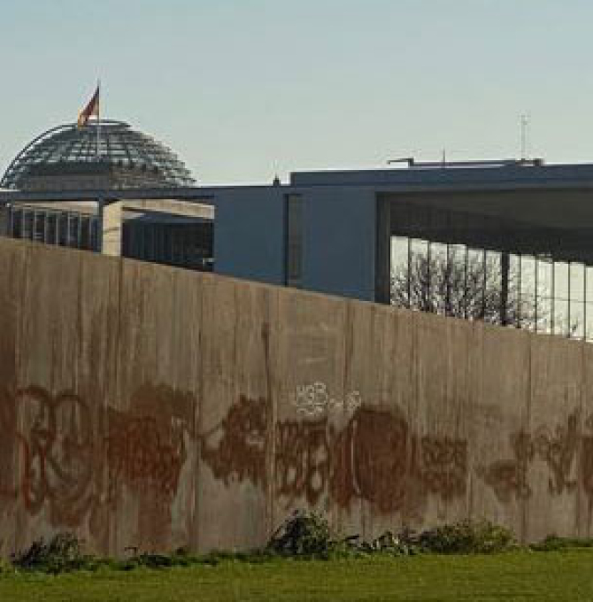 Mauer Bundestag