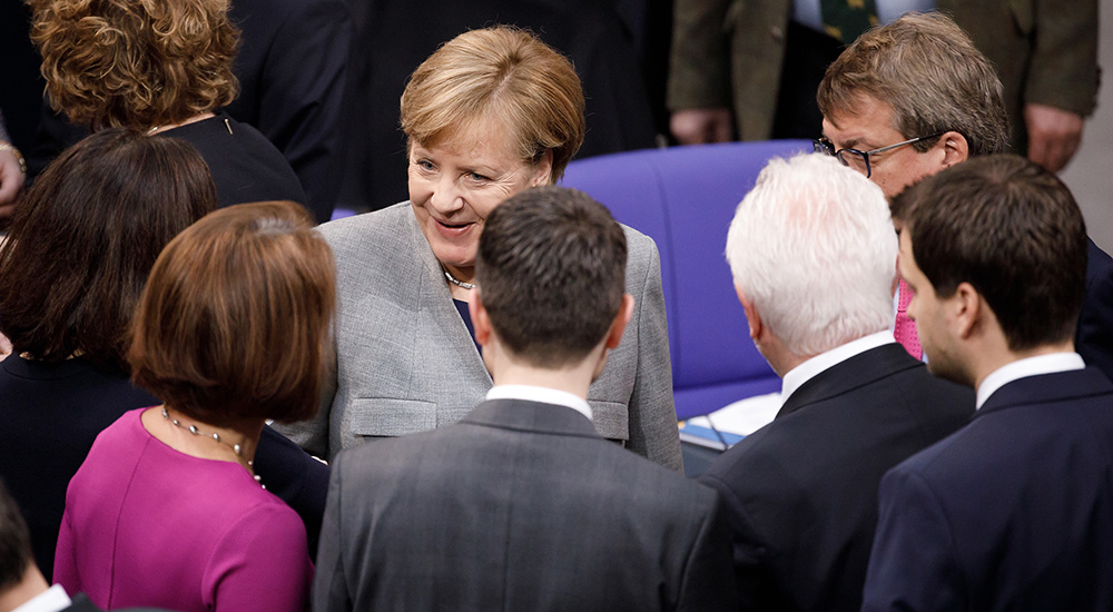 Kanzlerin Merkel im Bundestag