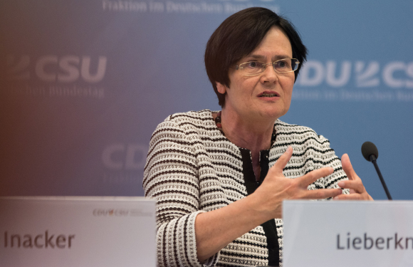 Christine Lieberknecht Ministerpräsidentin a.D., Mitverfasserin des „Briefes aus Weimar“ im Herbst 1989 Christine Lieberknecht Ministerpräsidentin a.D., Mitverfasserin des „Briefes aus Weimar“ im Herbst 1989