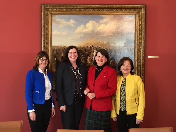 Sitzung der Gruppe der Frauen am 4. April 2019. Gast: Peter Weiß MdB, Vorsitzender der AG Arbeit und Soziales der CDU/CSU-Bundestagsfraktion | Foto: Diana Tuppack Sitzung der Gruppe der Frauen am 4. April 2019. Gast: Peter Weiß MdB, Vorsitzender der AG Arbeit und Soziales der CDU/CSU-Bundestagsfraktion | Foto: Diana Tuppack