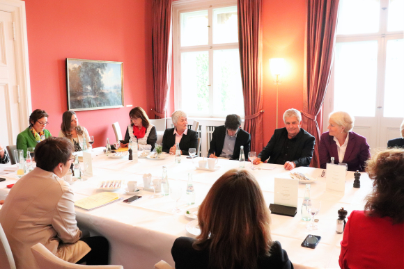 Sitzung der Gruppe der Frauen am 16. Mai 2019. Gast: Roland Jahn, Bundesbeauftragter für die Unterlagen des Staatssicherheitsdienstes der ehemaligen DDR | Foto: Diana Tuppack Sitzung der Gruppe der Frauen am 16. Mai 2019