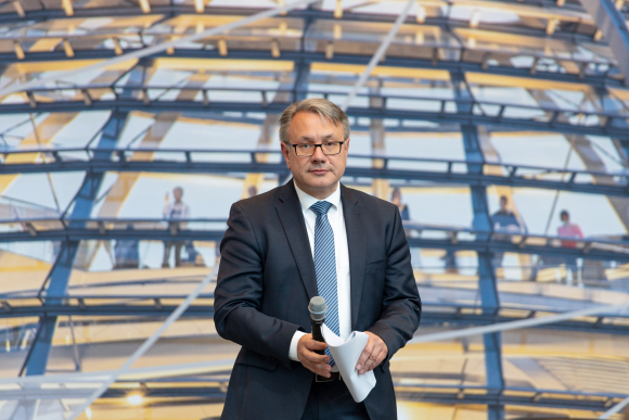 Dr. Georg Nüßlein MdB Stellvertretender Vorsitzender der CDU/CSU-Fraktion im Deutschen Bundestag