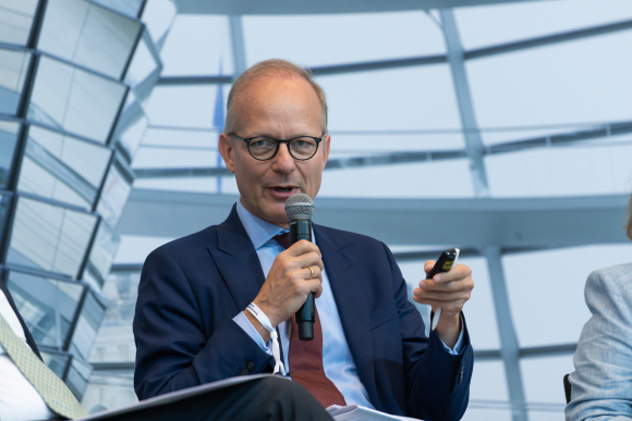 Modernisierung der Unternehmensbesteuerung in Deutschland Modernisierung der Unternehmensbesteuerung in Deutschland