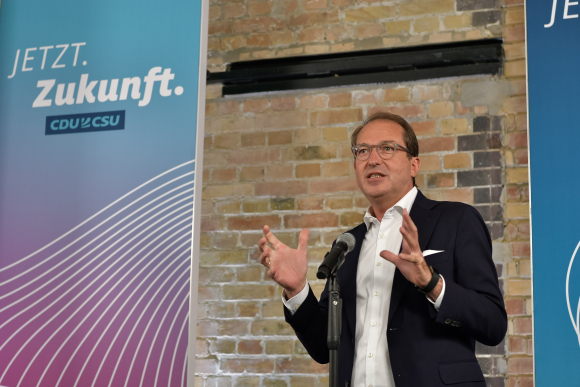Alexander Dobrindt beim Abschlussstatement Vorstandsklausur der CDU/CSU-Fraktion im Deutschen Bundestag