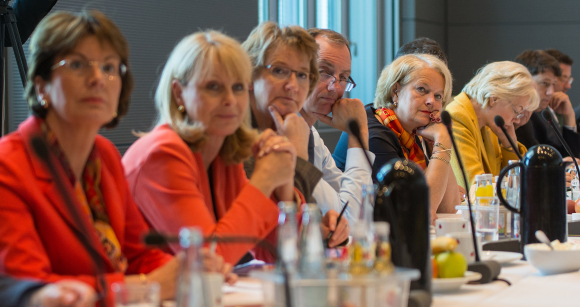 Abgeordnete der CDU/CSU-Bundestagsfraktion während der Vorstandsklausur Abgeordnete der CDU/CSU-Bundestagsfraktion während der Vorstandsklausur