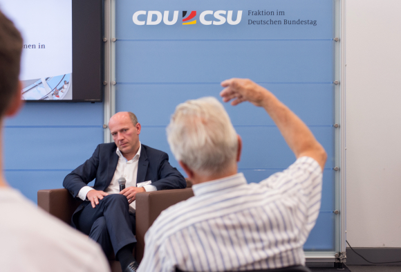 Diskussion mit Kai Wegner, unter anderem über die Mietsituation in Berlin Diskussion mit Kai Wegner, unter anderem über die Mietsituation in Berlin
