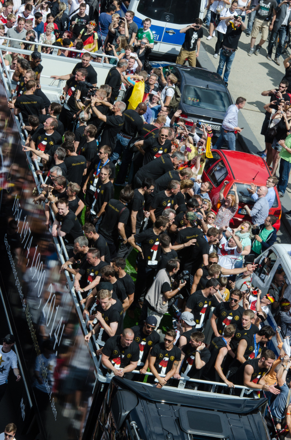 Ankunft der Fußball-Nationalmannschaft in Berlin Ankunft der Fußball-Nationalmannschaft in Berlin