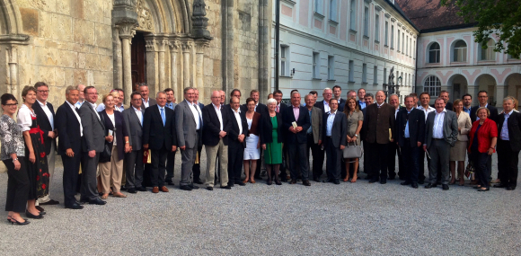 Gemeinsamer Besuch des Stifts Heiligenkreuz im Wienerwald durch die Unions-Fraktionsspitze und die Mitglieder des ÖVP-Parlamentsklub Gemeinsamer Besuch des Stifts Heiligenkreuz im Wienerwald durch die Unions-Fraktionsspitze und die Mitglieder des ÖVP-Parlamentsklub