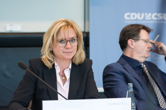 Andrea Lindholz MdB Mitglied im Innenausschuss des Deutschen Bundestags