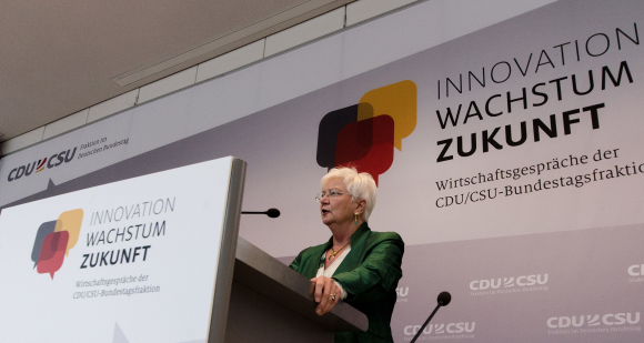 Impuls - Gerda Hasselfeldt MdB Erste Stellvertretende Vorsitzende der CDU/CSU-Fraktion im Deutschen Bundestag und Vorsitzende der CSU-Landesgruppe TTIP, Kongress, CDU/CSU-Fraktion im Deutschen Bundestag, Gerda Hasselfeldt