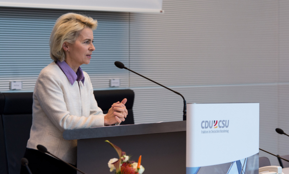 Bundesverteidigungsministerin Ursula von der Leyen