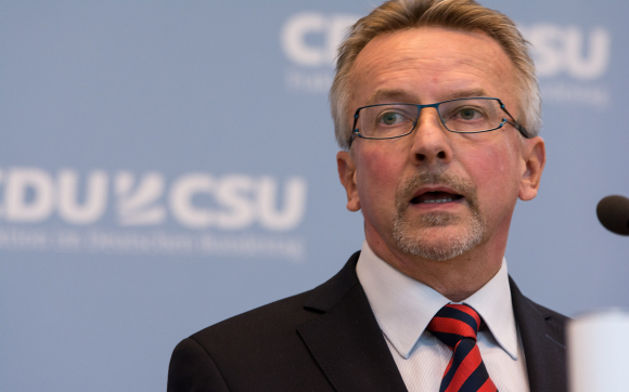 Fachvortrag - Dr. Karl-Heinz Kamp Präsident der Bundesakademie für Sicherheitspolitik