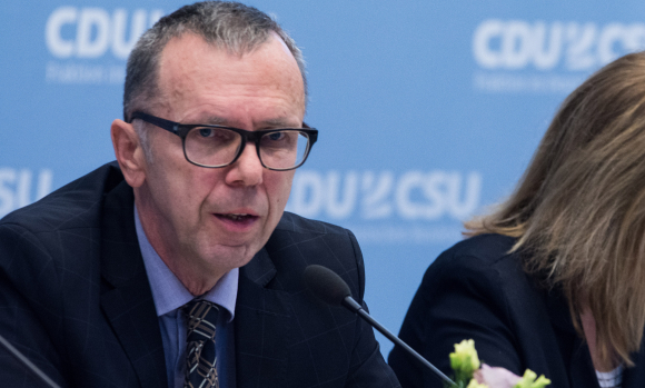 Dr. Dieter Bogai Mitarbeiter des Regionalen Forschungsnetzes (RFN), Institut für Arbeitsmarkt- und Berufsforschung Berlin-Brandenburg (IAB)