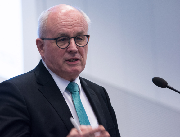 Einführung Volker Kauder MdB Vorsitzender der CDU/CSU-Fraktion im Deutschen Bundestag