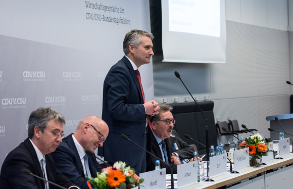Hansjörg Durz MdB Berichterstatter für Digitales der CDU/CSU-Fraktion im Ausschuss für Wirtschaft und Energie des Deutschen Bundestages