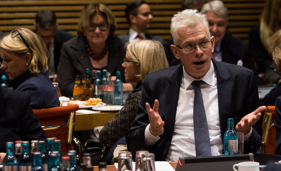 Fachgespräch: 2. Ordnungspolitischer Dialog - Führt mehr Umverteilung zu weniger Ungleichheit? Fachgespräch: 2. Ordnungspolitischer Dialog - Führt mehr Umverteilung zu weniger Ungleichheit?