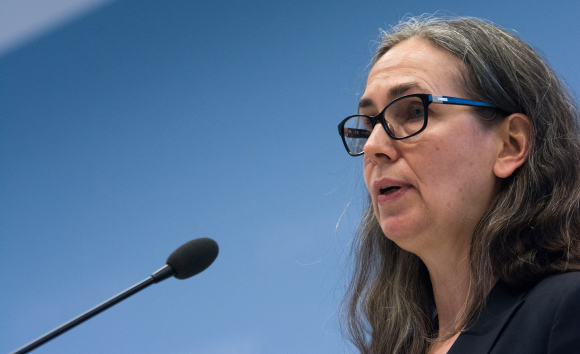 Impulsreferat Was ist nötig, was ist möglich? Die interdisziplinäre Gesundheitsversorgung von morgen. Ute Repschläger Vorsitzende des Vorstands des Spitzenverbands der Heilmittelverbände Ute Repschläger Vorsitzende des Vorstands des Spitzenverbands der Heilmittelverbände