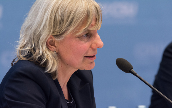 Prof. Dr. Birgit Schulte-Frei Dekanin des Fachbereichs Gesundheit & Soziales an der Hochschule Fresenius Prof. Dr. Birgit Schulte-Frei Dekanin des Fachbereichs Gesundheit & Soziales an der Hochschule Fresenius