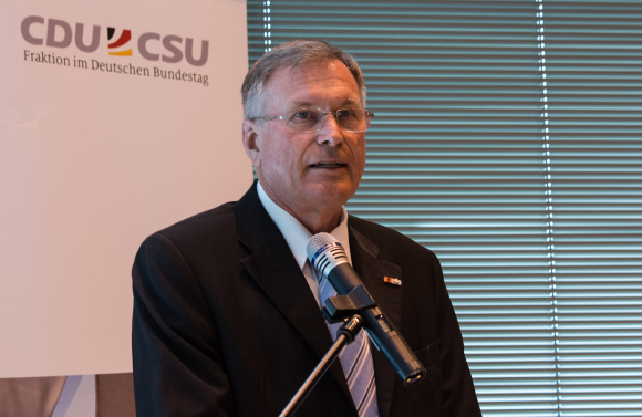 Einführung Johannes Singhammer MdB Vizepräsident des Deutschen Bundestages Lehren aus der Schlacht von Verdun