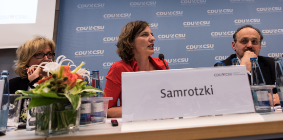Moderatorin Tanja Samrotzki Freie Journalistin Nahost-Kongress