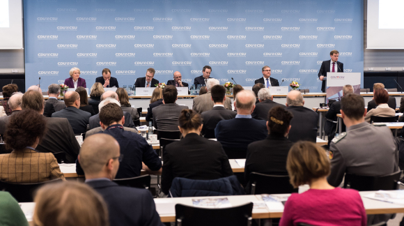 Eingangsstatement Dr. Johann Wadephul MdB Berichterstatter der CDU/CSU-Bundestagsfraktion für Syrien Fachgespräch Syrien – Optionen für Einheit und Frieden