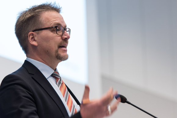 Eingangsstatement - Dr. habil. Markus Kaim Stiftung Wissenschaft und Politik, Forschungsgruppe „Sicherheitspolitik“ Fachgespräch Syrien – Optionen für Einheit und Frieden