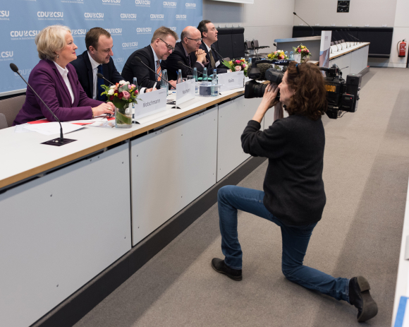 Blick aufs Podium Fachgespräch Syrien – Optionen für Einheit und Frieden