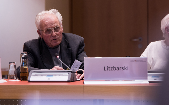 Dr. Heinz Litzbarski Vorsitzender Förderverein Großtrappenschutz e.V. Fachgespräch Biodiversität und Artenschutz