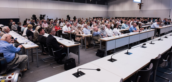 Blick in den Fraktionssitzungssaal Kongress 125 Jahre Rerum Novarum