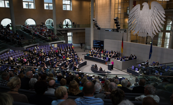 Plenarsaal während der Generalaussprache zum Bundeshaushalt 2014 Plenarsaal während der Generalaussprache zum Bundeshaushalt 2014