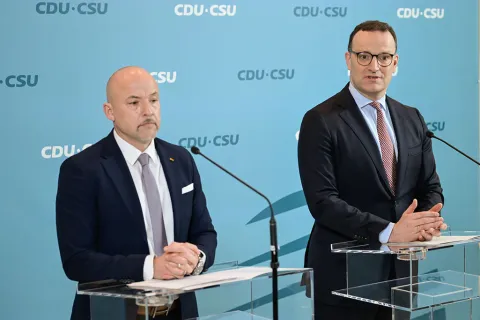 Statement vor Fraktionssitzung von FV Jens Spahn und LGV Alexander Hoffmann