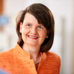Dr. Maria Flachsbarth Dr. Maria Flachsbarth