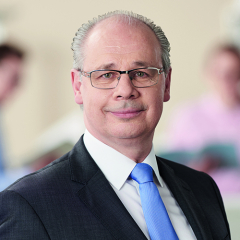 Dr. Georg Kippels Dr. Georg Kippels