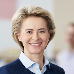 Dr. Ursula von der Leyen Dr. Ursula von der Leyen