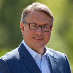 Dr. Georg Nüßlein Dr. Georg Nüßlein