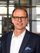 Dr. Christoph Sievering 