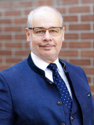 Dr. Georg Kippels