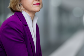 Dr. Anja Weisgerber