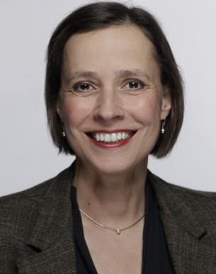 Dr. Cornell-Anette Babendererde