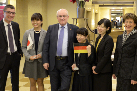 Treffen mit japanischen Studentinnen, die schon in Berlin zu Gast waren