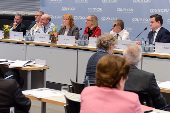 Kongress Kindeswohl auf dem Prüfstand