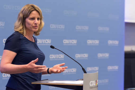 Schlusswort hält Dr. Astrid Freudenstein MdB Mitglied im Ausschuss für Arbeit und Soziales des Deutschen Bundestags