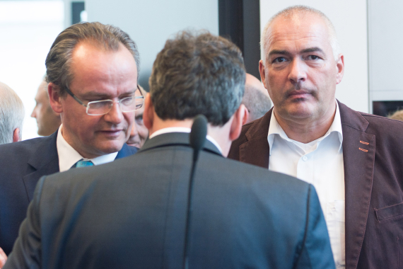 Abgeordnete während der ersten Fraktionssitzung in der 19. Wahlperiode